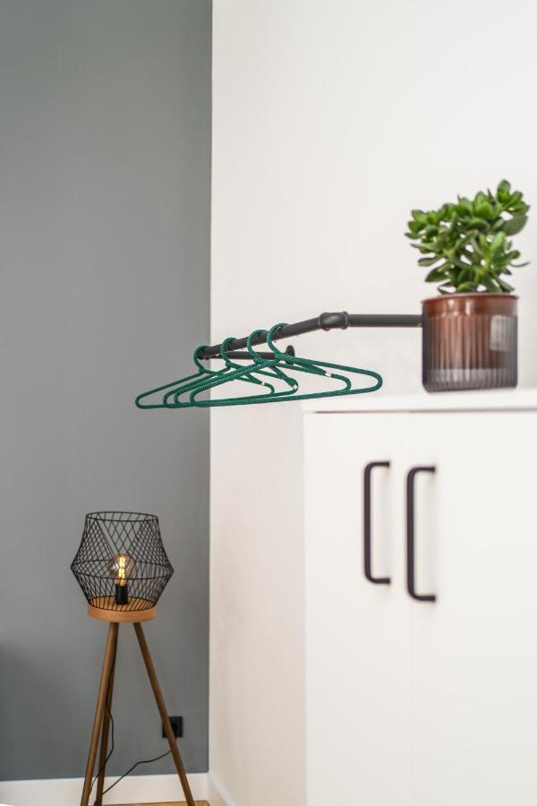 Myflat - Bright Apartment Near Central Station Виена Екстериор снимка