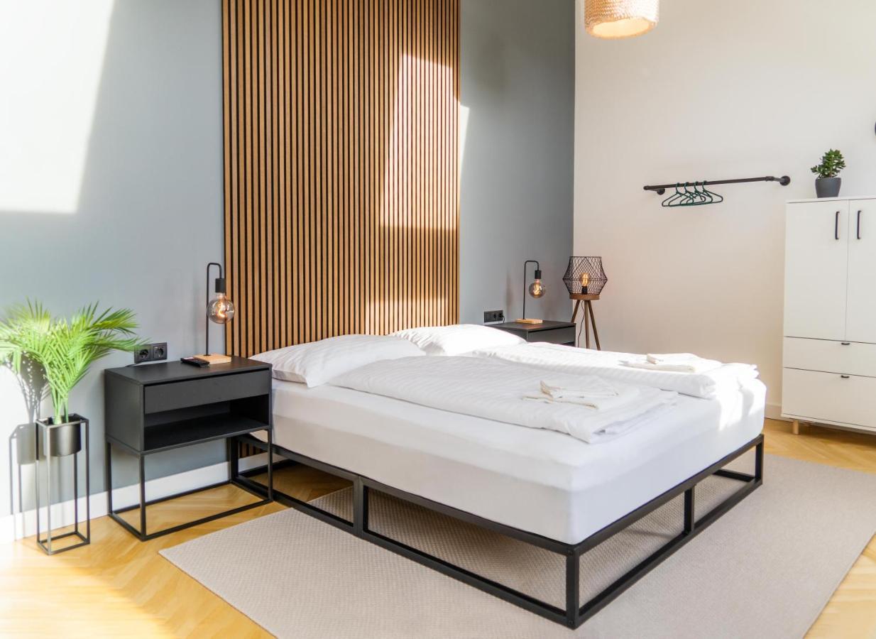 Myflat - Bright Apartment Near Central Station Виена Екстериор снимка