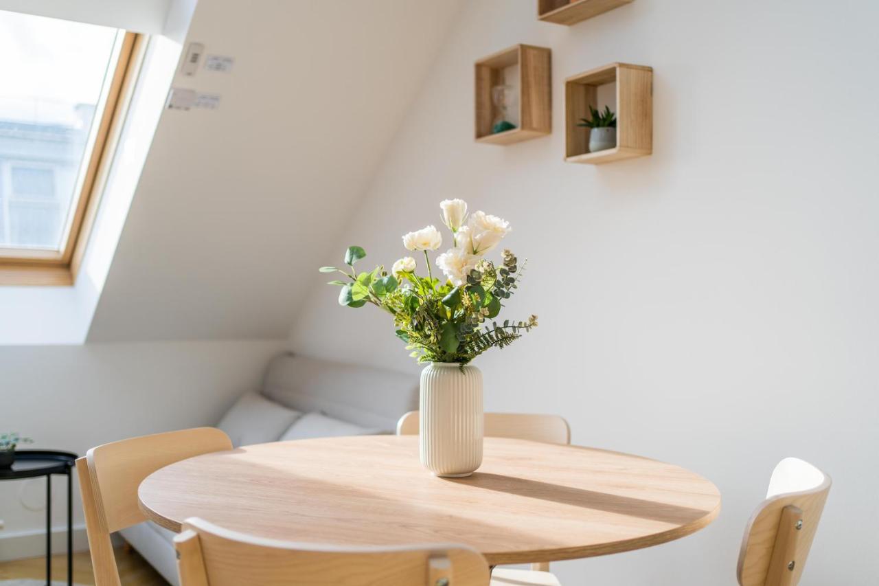 Myflat - Bright Apartment Near Central Station Виена Екстериор снимка