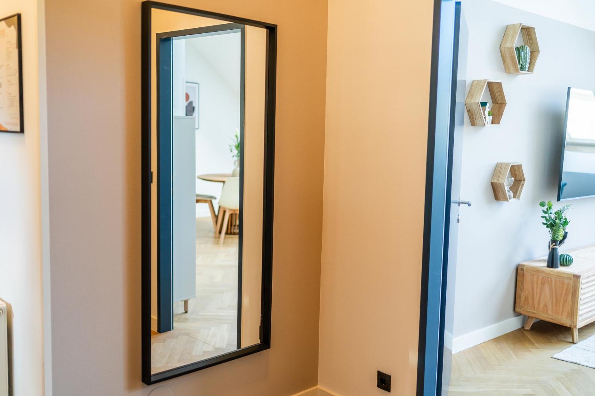 Myflat - Bright Apartment Near Central Station Виена Екстериор снимка