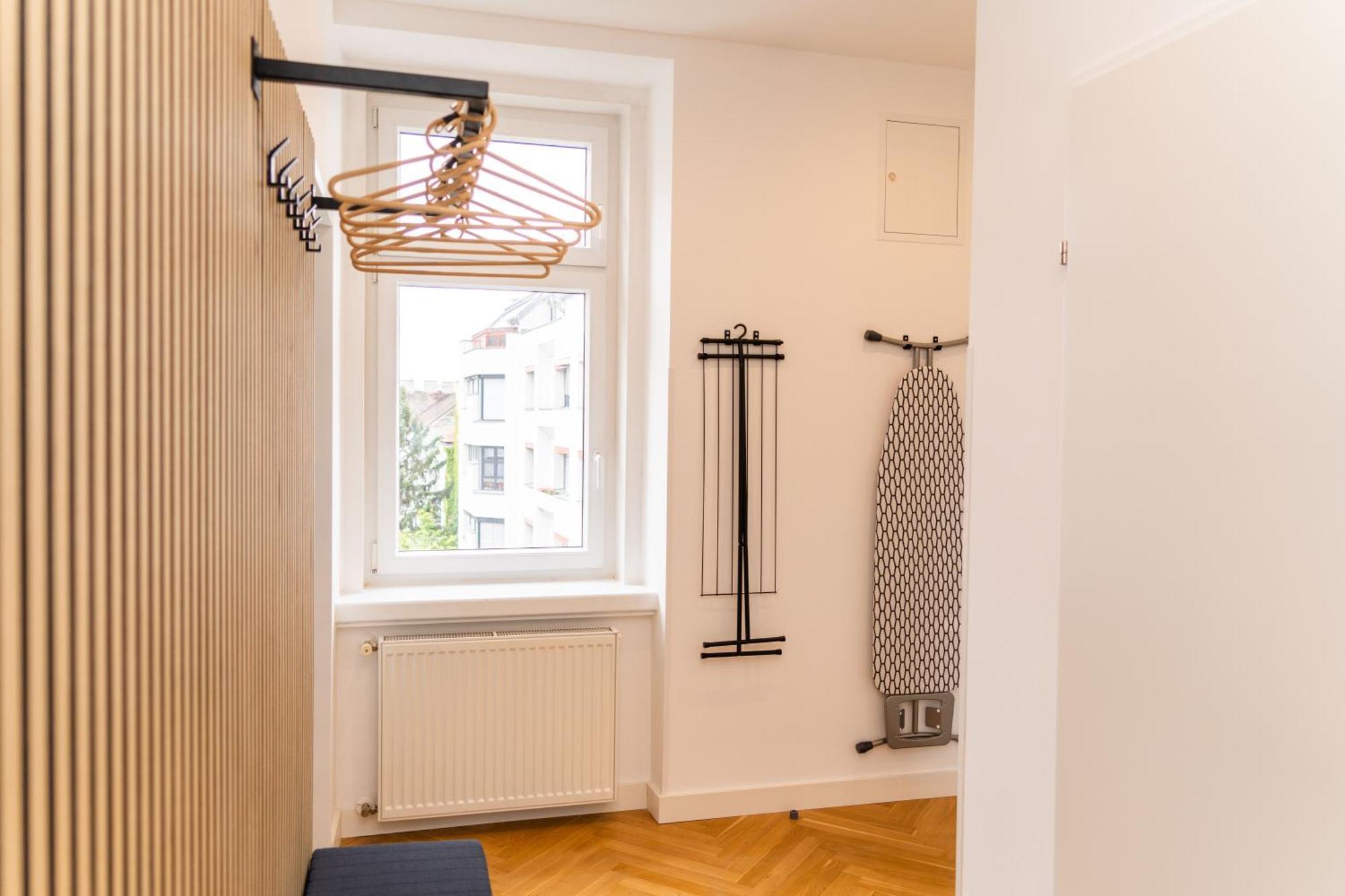 Myflat - Bright Apartment Near Central Station Виена Екстериор снимка
